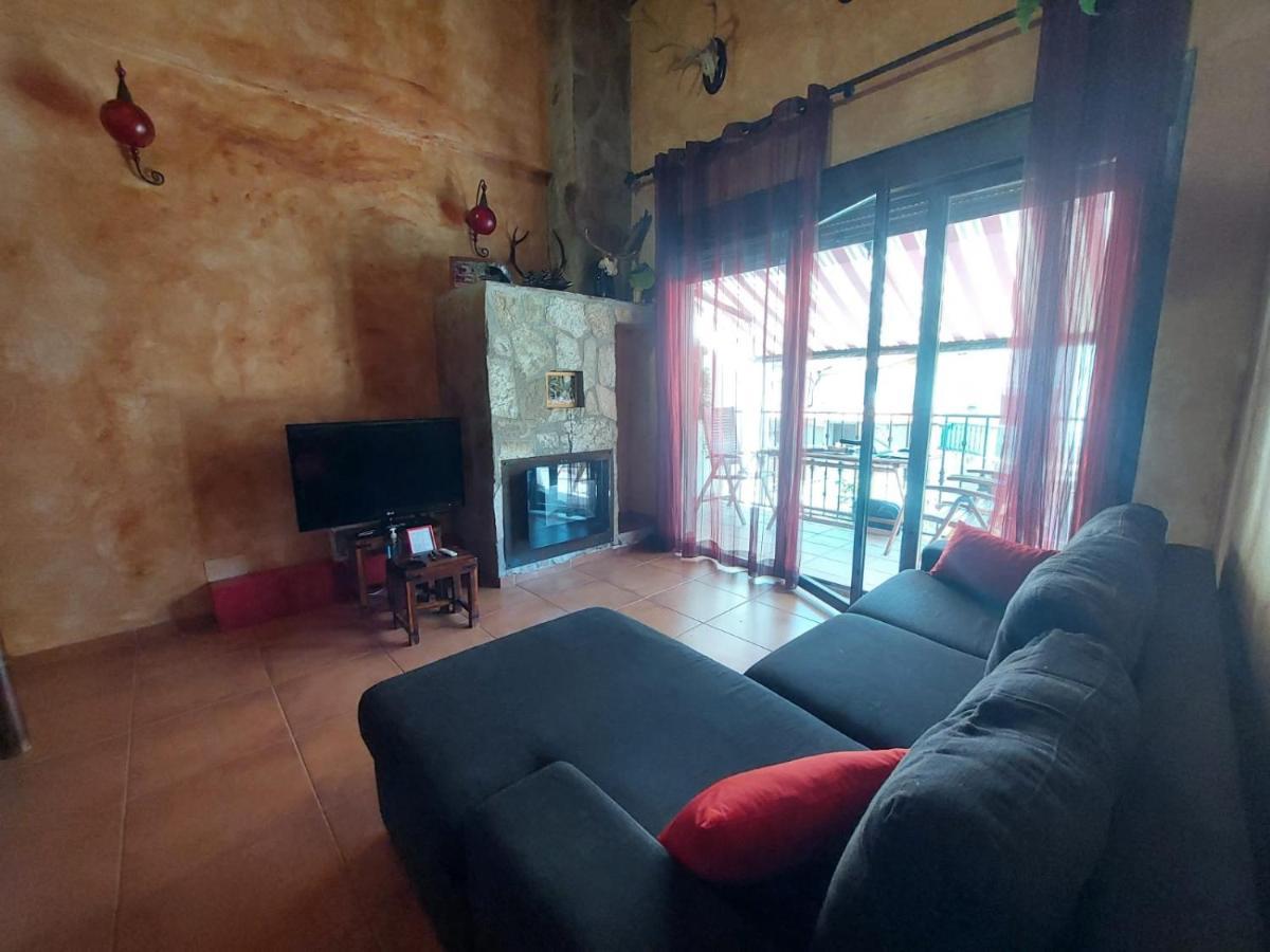 El Atico De Mijares Guest House Luaran gambar