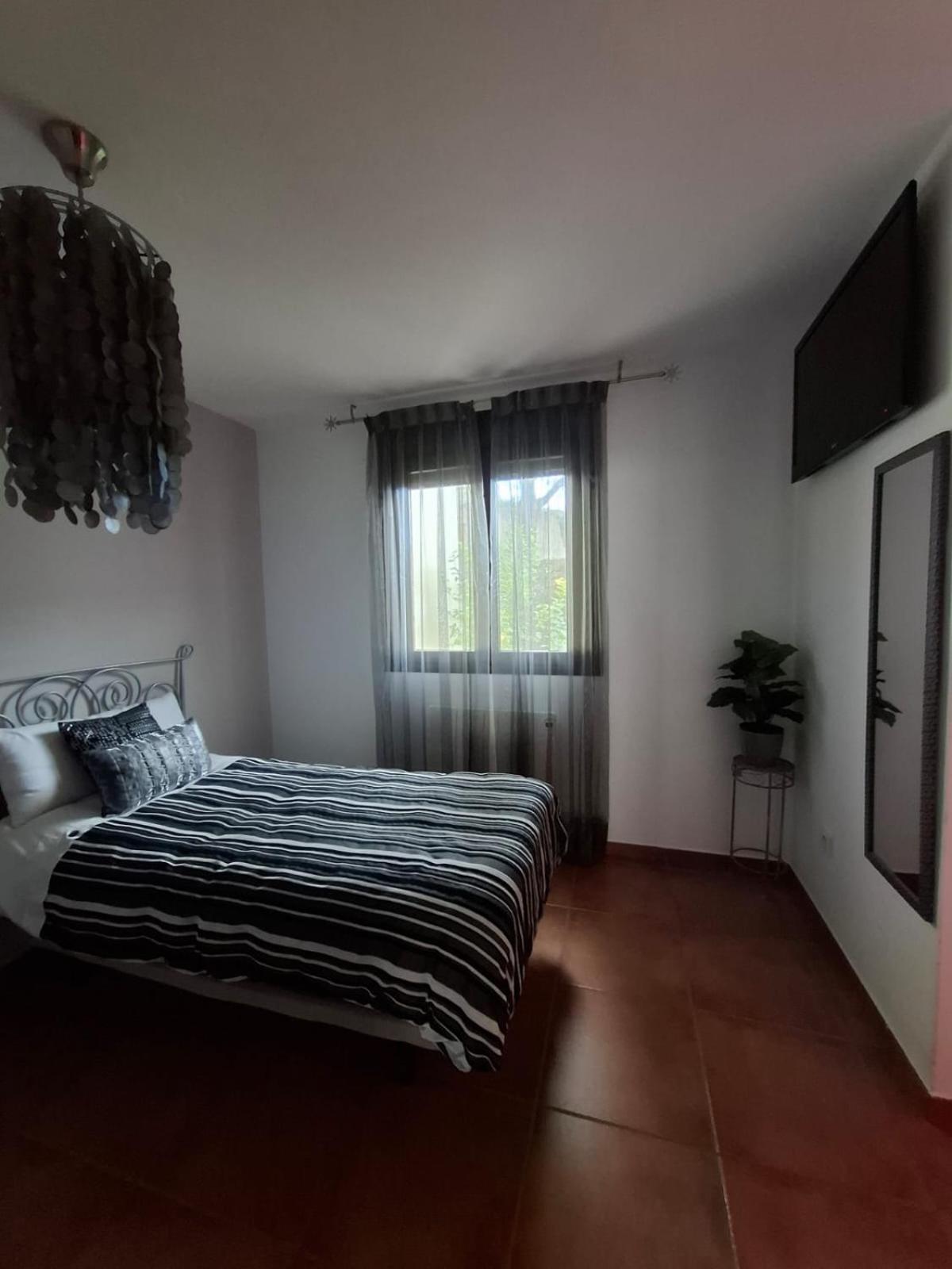 El Atico De Mijares Guest House Luaran gambar